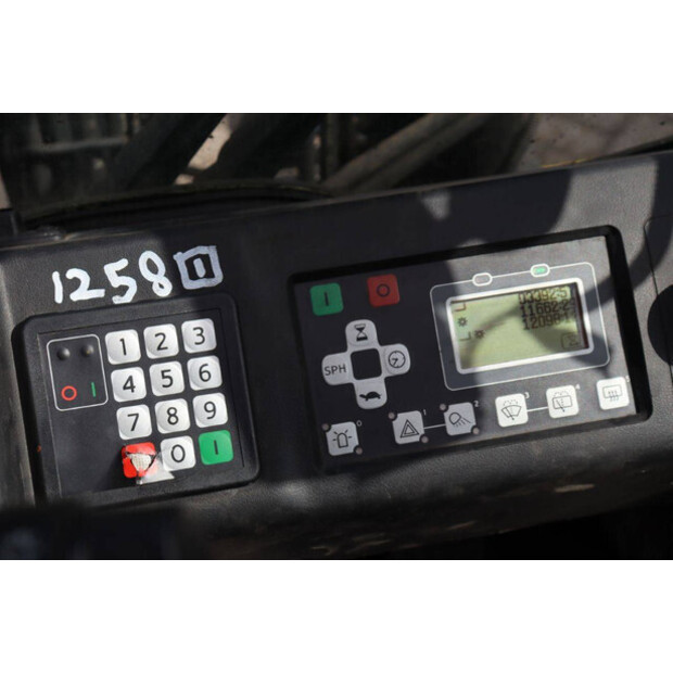 2016 Toyota 8FBMKT25-41341875
