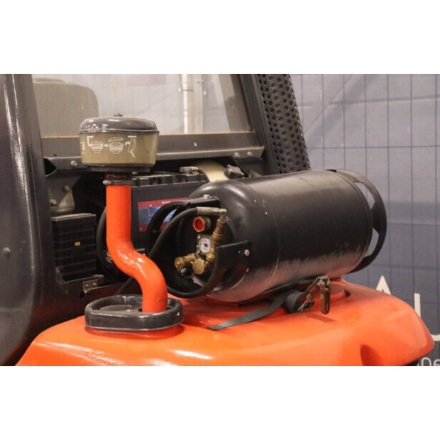 1998 Linde H30T-03-41342090