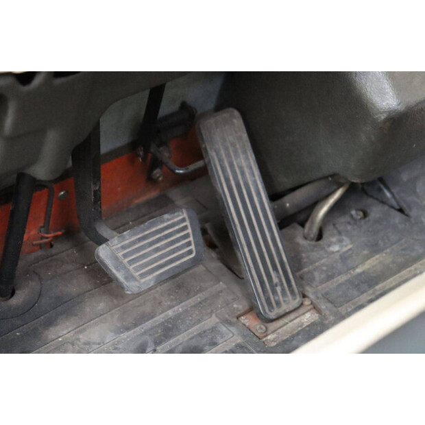 1999 NISSAN GN01L18U-41342187