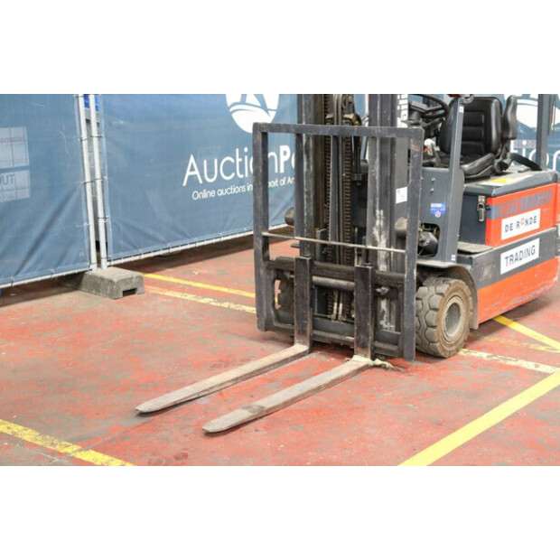 2007 TAILIFT FBT18-41343142
