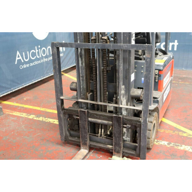 2007 TAILIFT FBT18-41343145