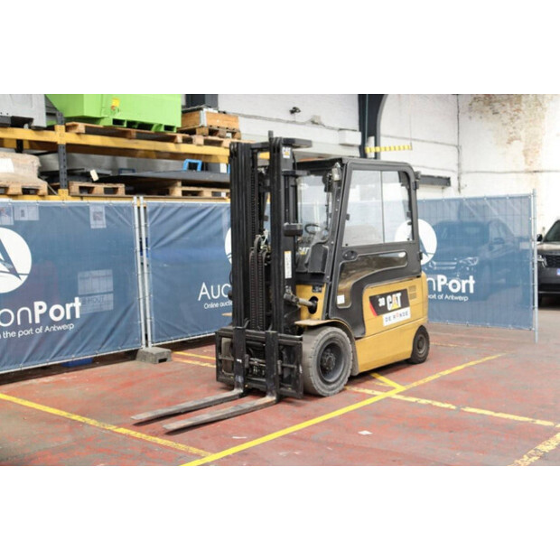 2005 Caterpillar EP30K-PAC-41343213