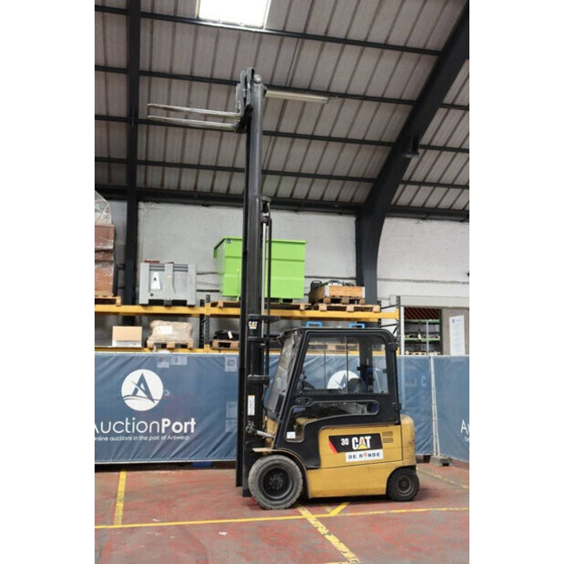 2005 Caterpillar EP30K-PAC-41343239