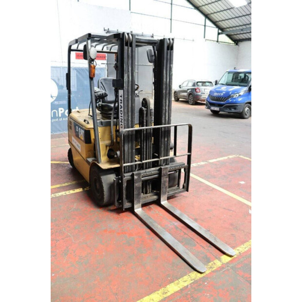 2010 Caterpillar EP25K-PAC-41343249