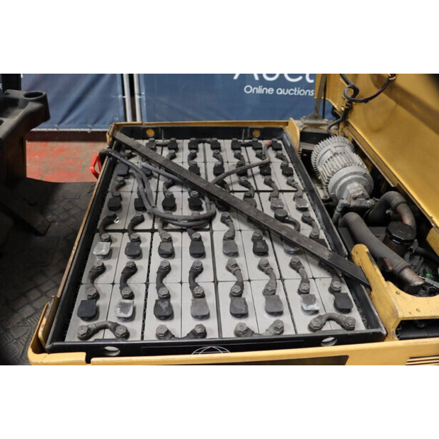 2010 Caterpillar EP25K-PAC-41343272