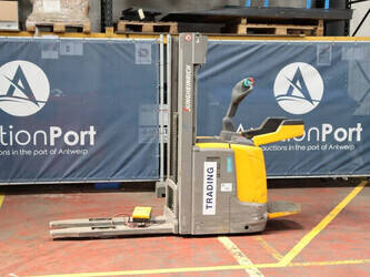 صورة ل Electric Pallet Truck 2018 جنجهينريتش ERC 212 للبيع في الإمارات العربيّة المتّحدة