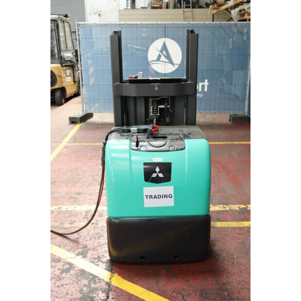 2020 MITSUBISHI Velia-41343406