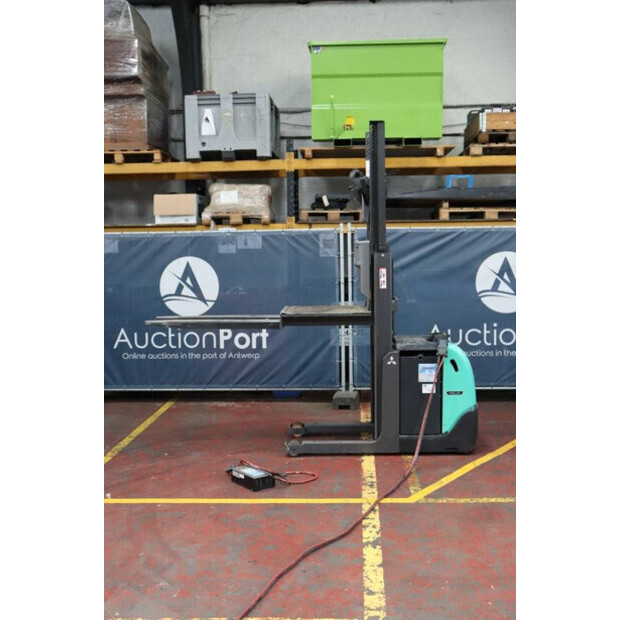 2020 MITSUBISHI Velia-41343430