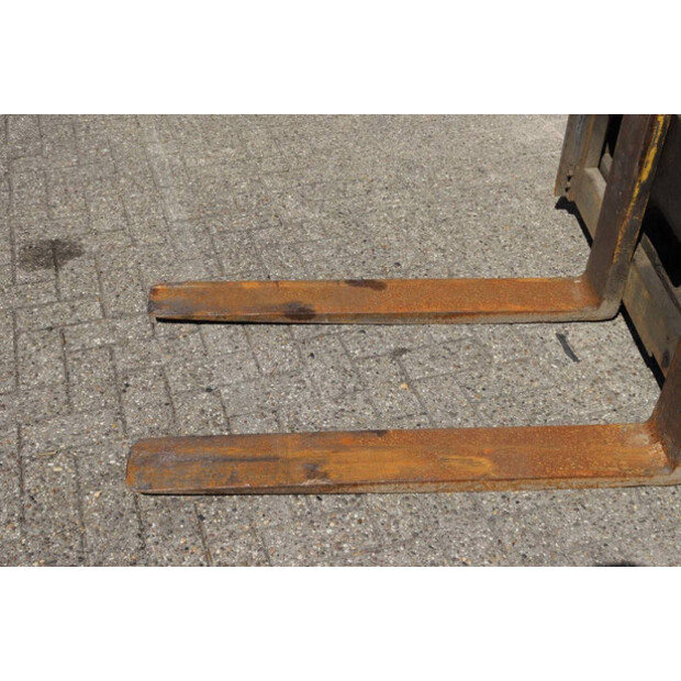 2002 Daewoo D40S-2-41343692