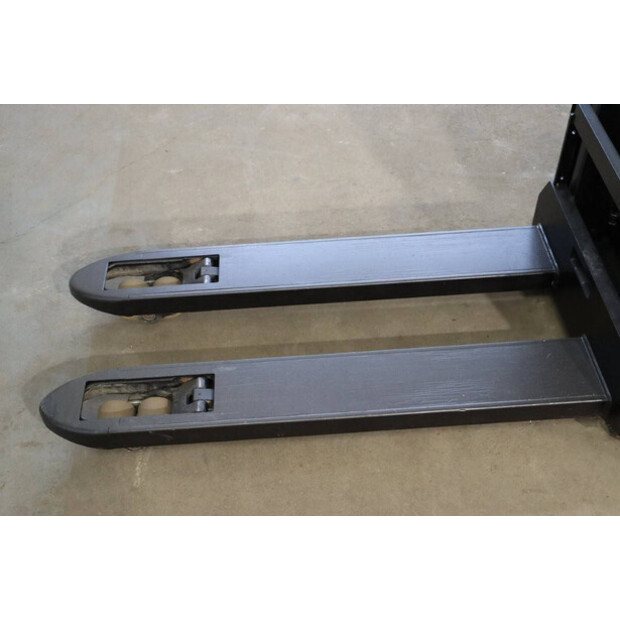2021 Toyota SPE200D-41344010