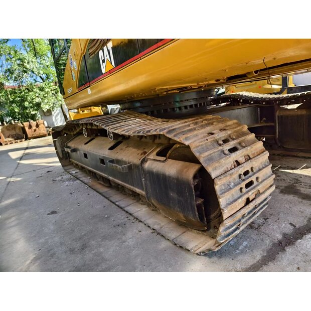 2021 كاتربيلر 330CL-41344289