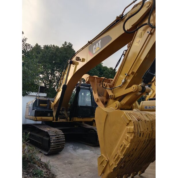 2022 كاتربيلر 330D-41344304
