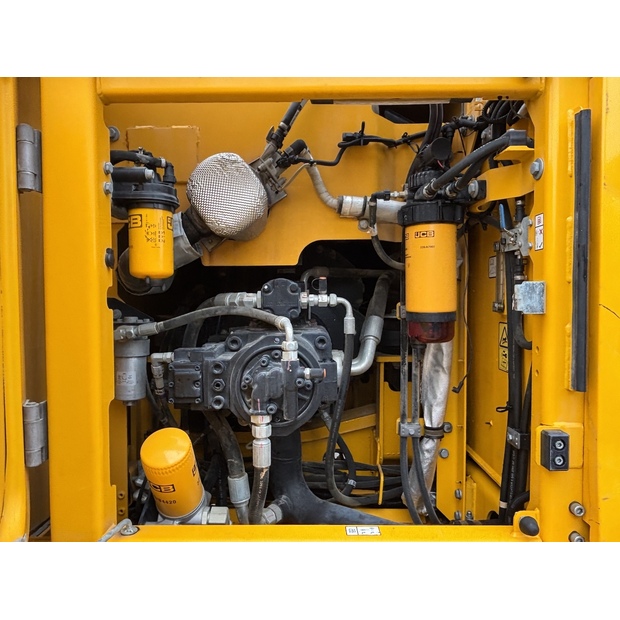 2020 JCB 220X-41351080