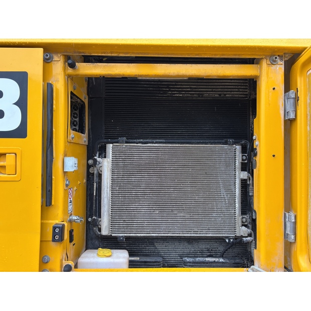 2020 JCB 220X-41351084