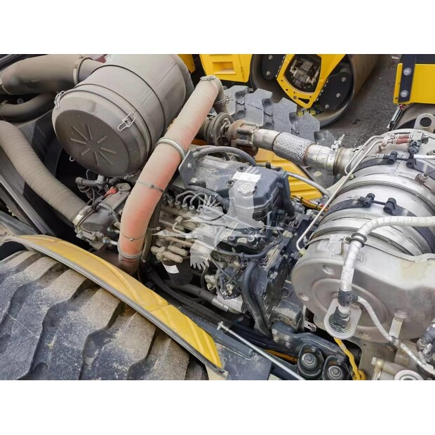 2023 BOMAG BW226-5CL-41354060