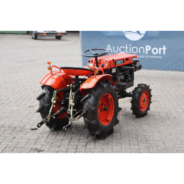 KUBOTA B7000-41356083