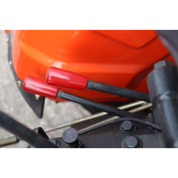 KUBOTA B7000-41356102