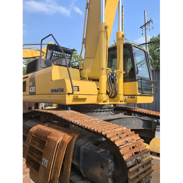 2018 Komatsu PC400-8R-41356240