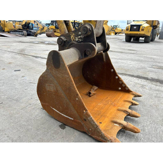 2017 Komatsu PC360NLC-11-41358147