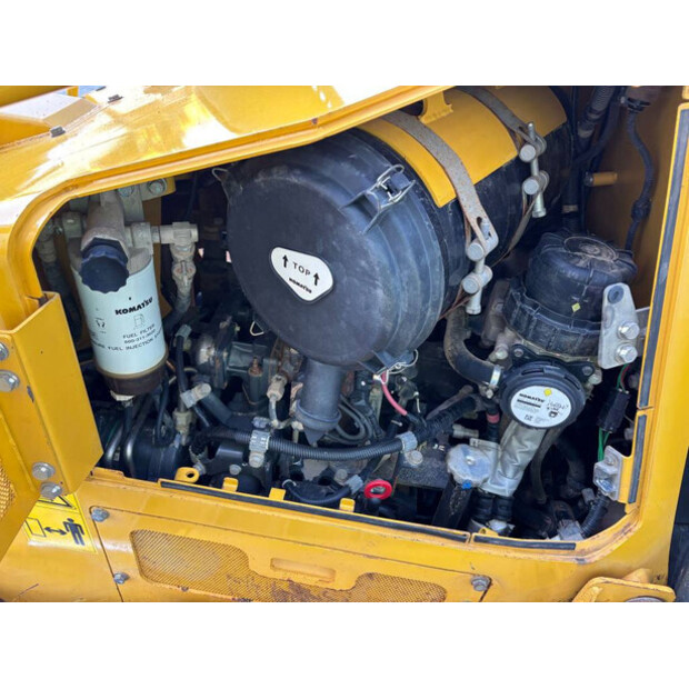 2013 كوماتسو D61PX-23-41358205