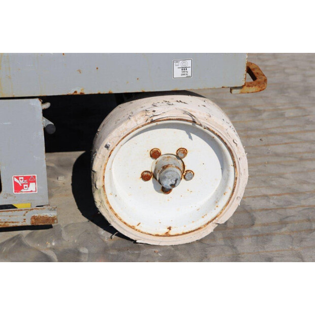 2008 SkyJack SJ4620-41358285