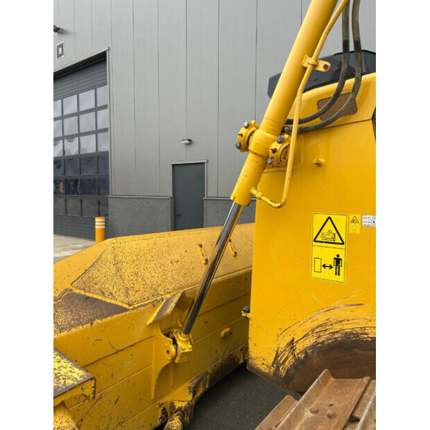 2019 Komatsu D65WX-18-41358322
