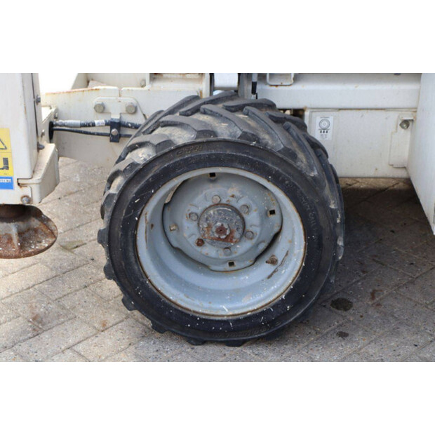 2013 Genie GS-4069-41358535