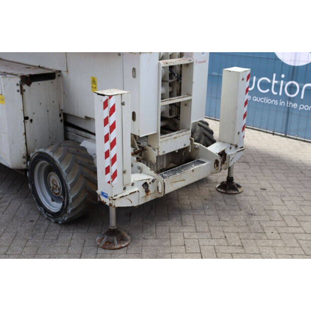 2013 Genie GS-4069-41358546