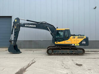 Image for TRACKED EXCAVATORS 2025 Hyundai R210