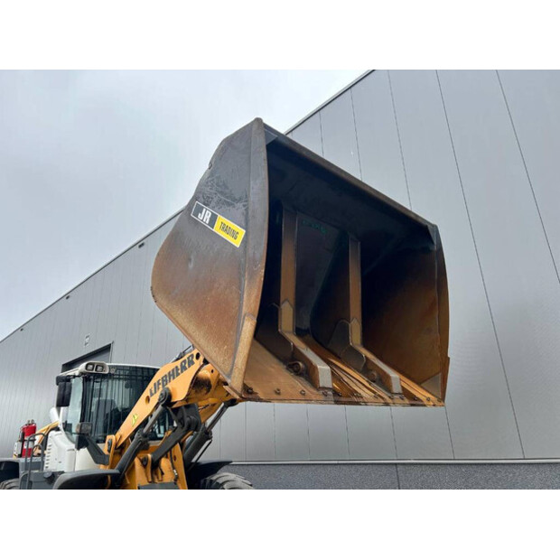 2015 Liebherr L550-41359365