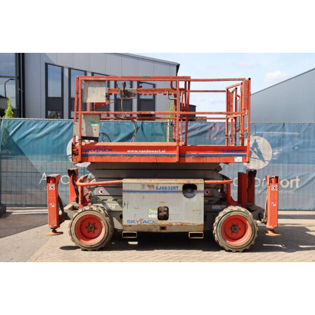 SkyJack SJ6832RT-41359393