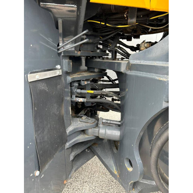 2020 Komatsu WA475-10E0-41359566