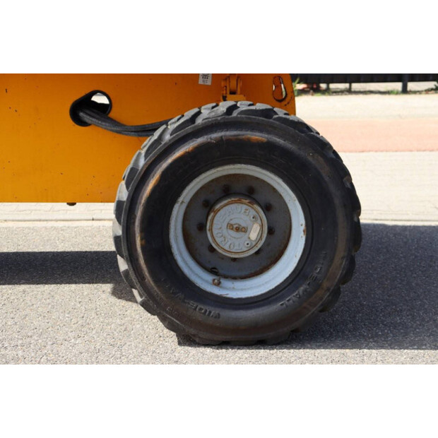 2005 Genie S-45-41359578