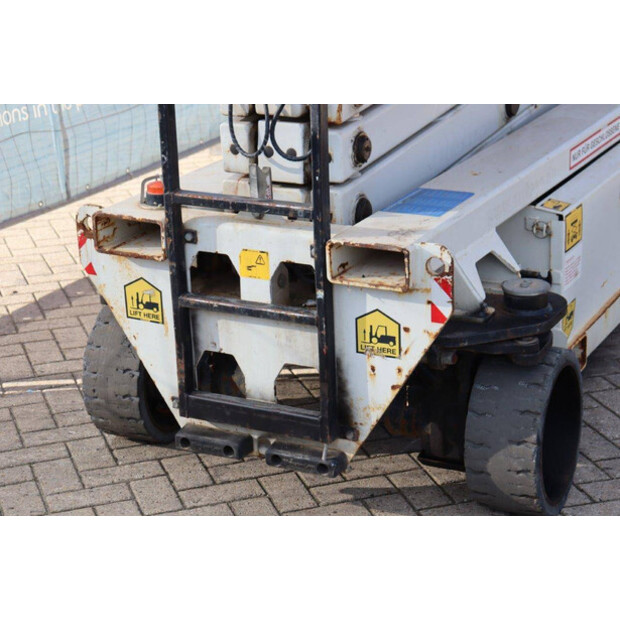 2013 هولاند ليفت Ecostar HL-11812-41359677