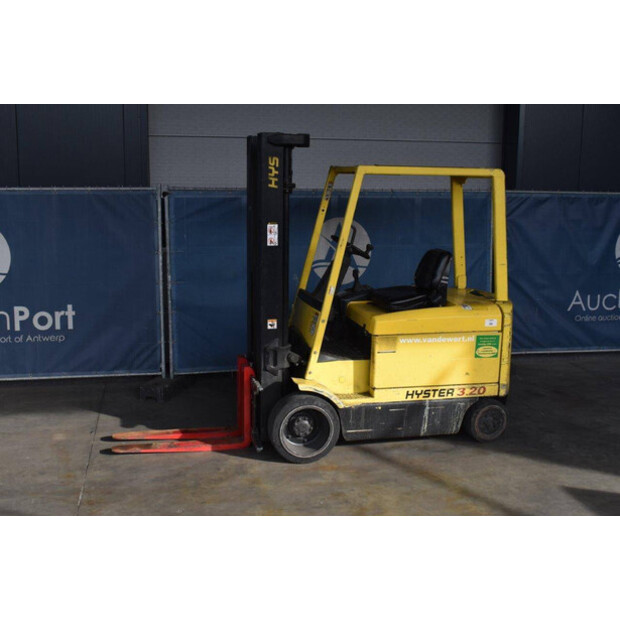2000 Hyster E3.20XM-41360073