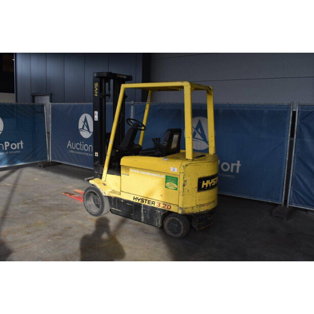 2000 Hyster E3.20XM-41360075