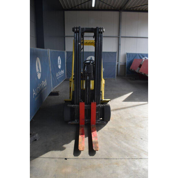 2000 Hyster E3.20XM-41360079