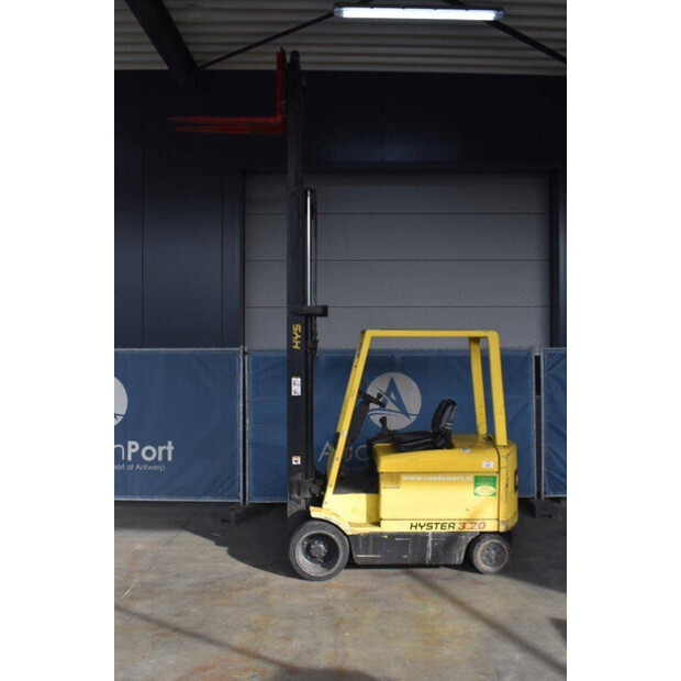 2000 Hyster E3.20XM-41360104