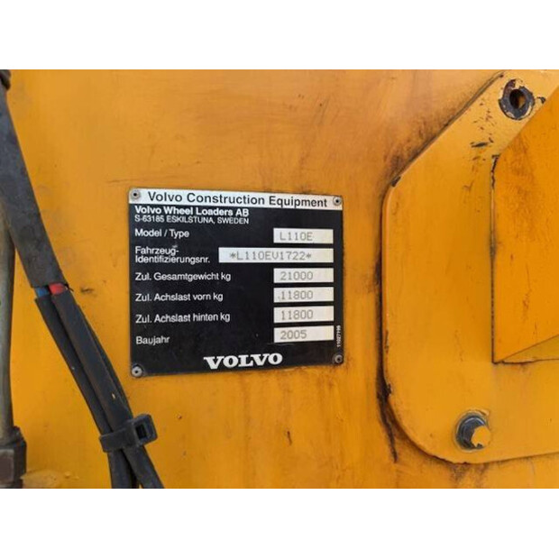 2005 فولفو L110E-41360539