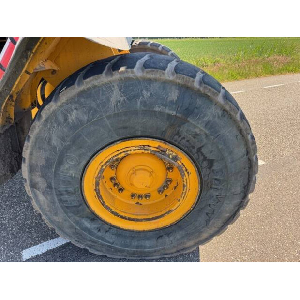2005 فولفو L110E-41360548
