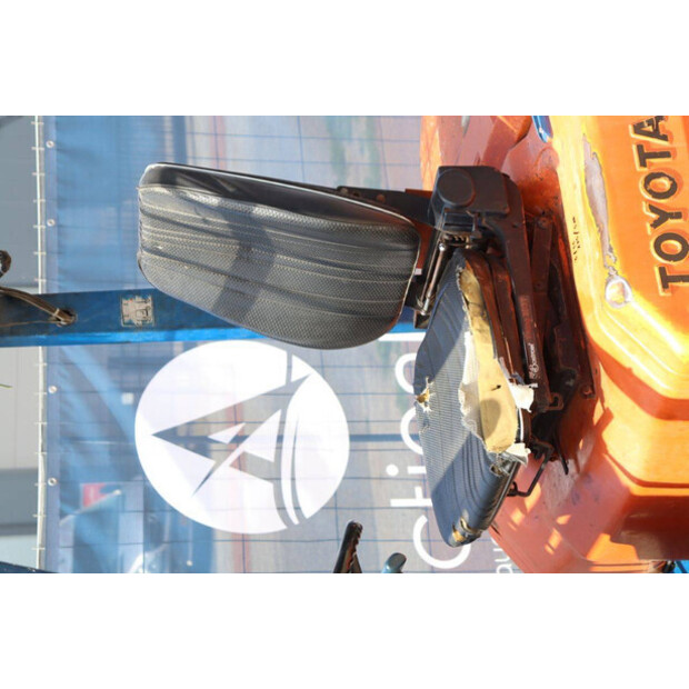 Toyota 02-5FD25-41360905