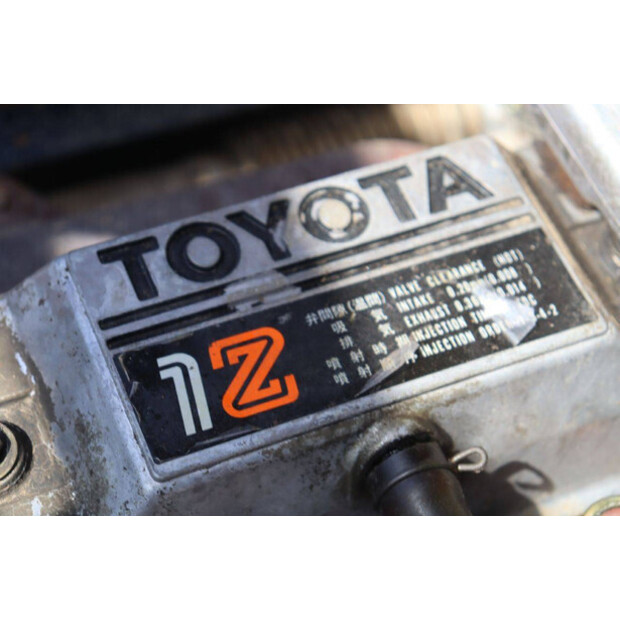 Toyota 02-5FD25-41360916