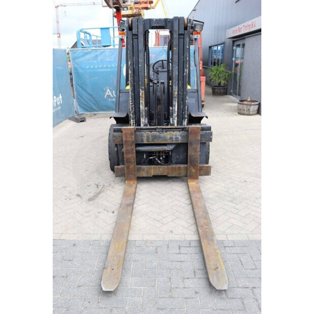 2002 Yale GDP50MJ E2214-41361219