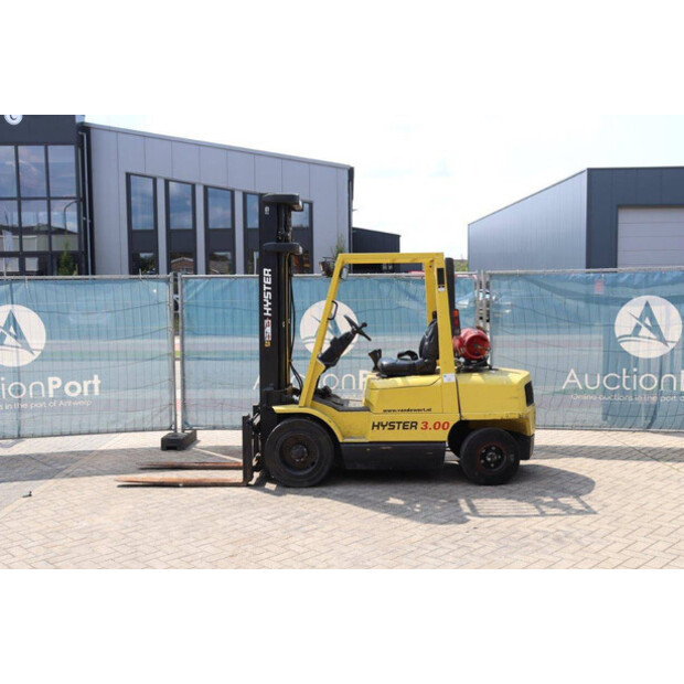 1998 Hyster H3.20XM-41361926