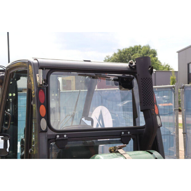 2005 NISSAN UD02A25PQ-41362774