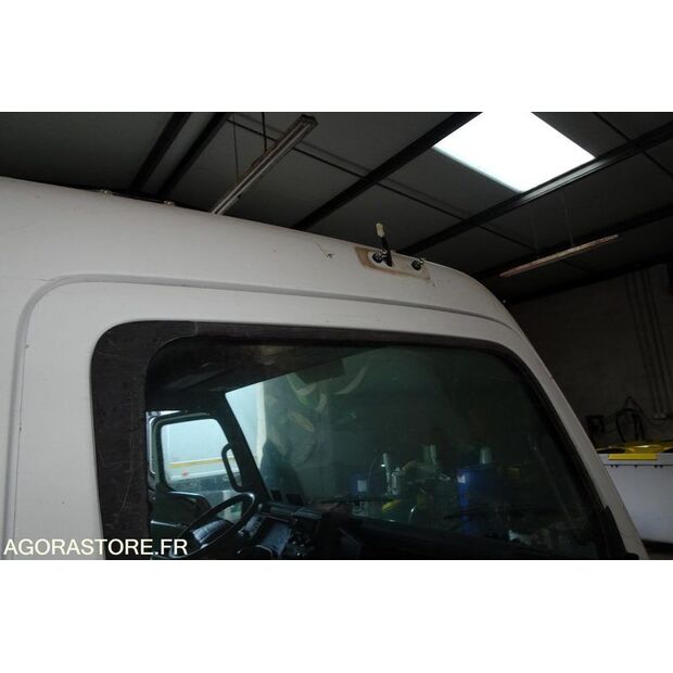 2011 MITSUBISHI CANTER-41377295