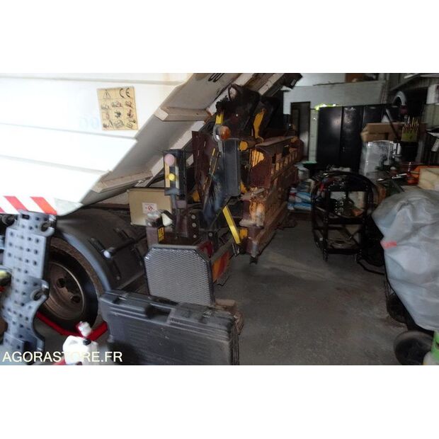 2011 MITSUBISHI CANTER-41377301