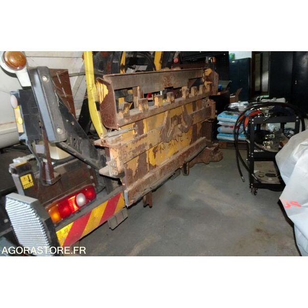 2011 MITSUBISHI CANTER-41377304
