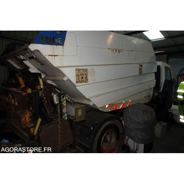 2011 MITSUBISHI CANTER-41377306