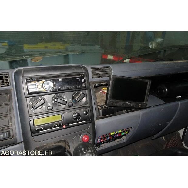 2011 MITSUBISHI CANTER-41377333